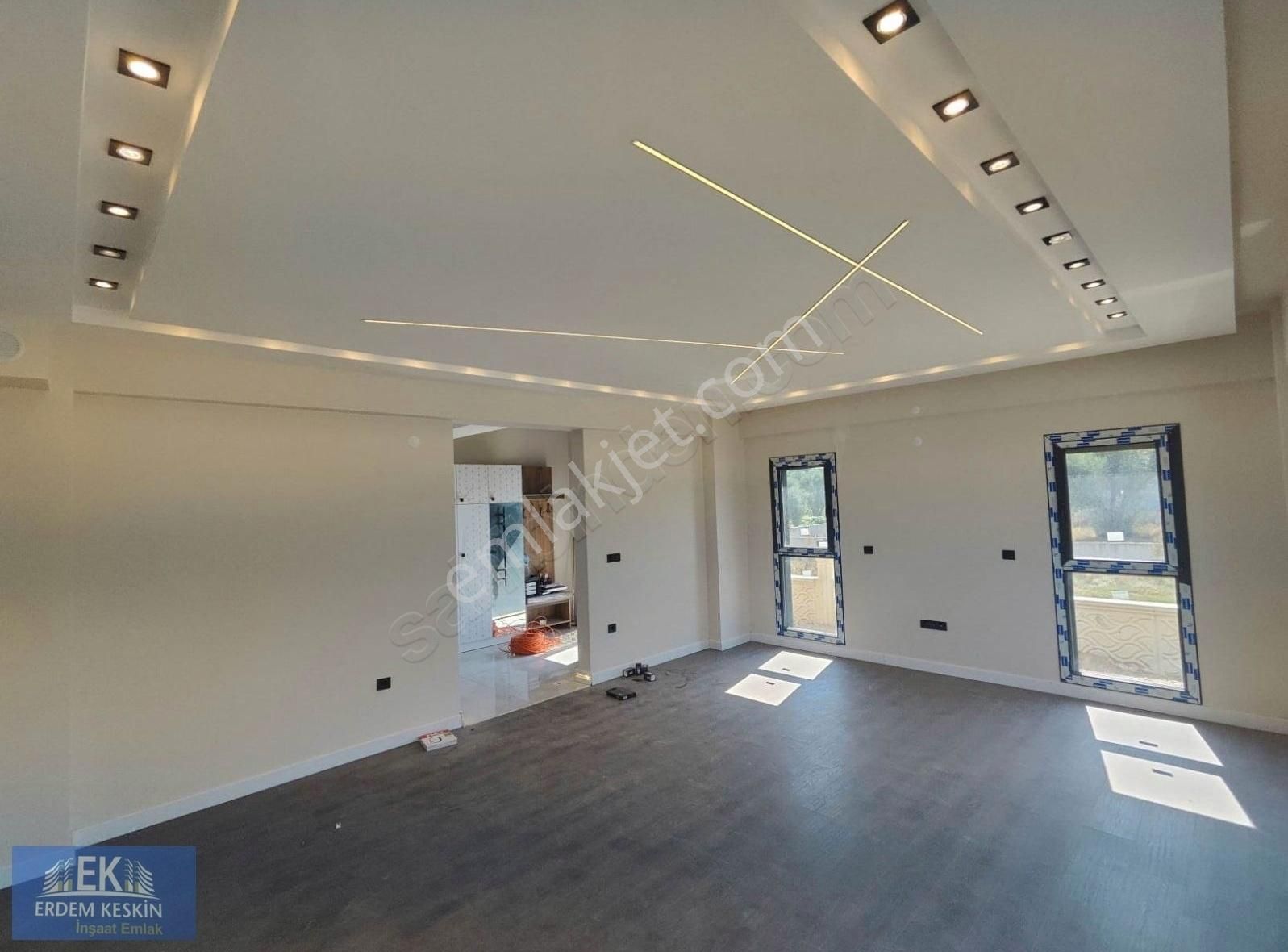 Oğlananası Atatürk Mah 200 M2 4+1 Satılık Villa - Görsel 4