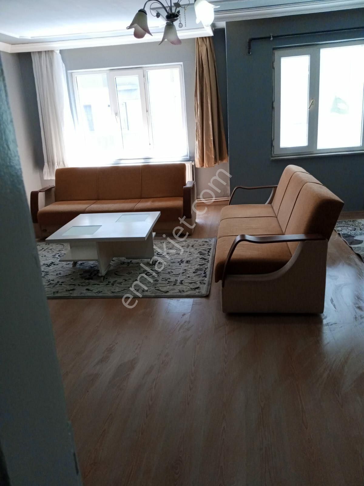 Çorlu Şeyhsinan Kumyol Caddesinde 140m2 Eşyalı 3+1 Kiralık Daire
