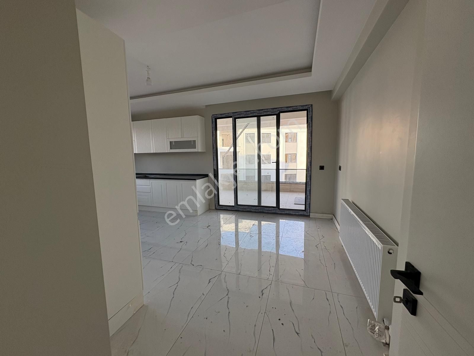 450 Evler Civarı Satılık Lüks Havuzlu Daire