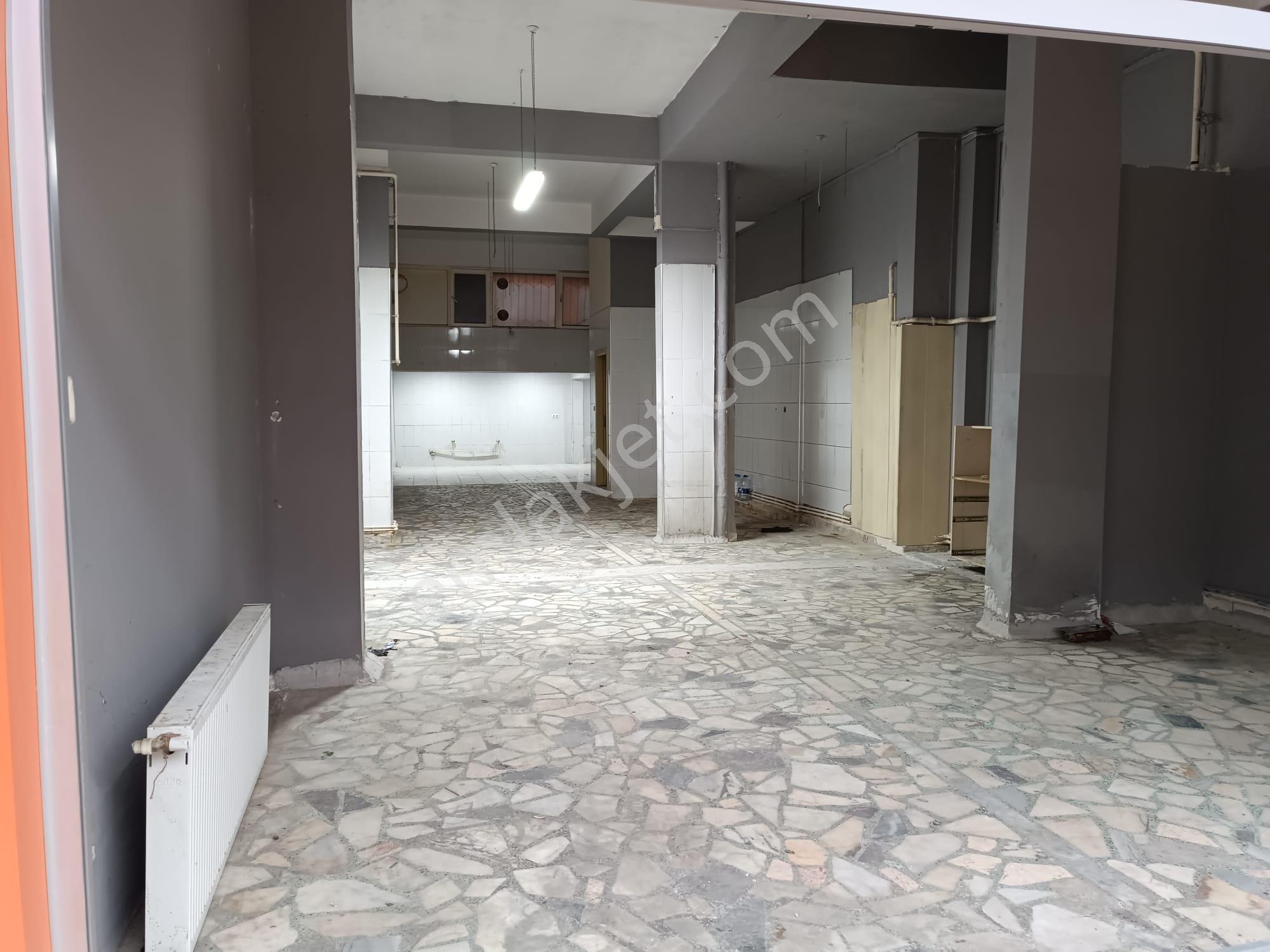 İlkadım 56'larda Kiralık Dükkan - Görsel 6