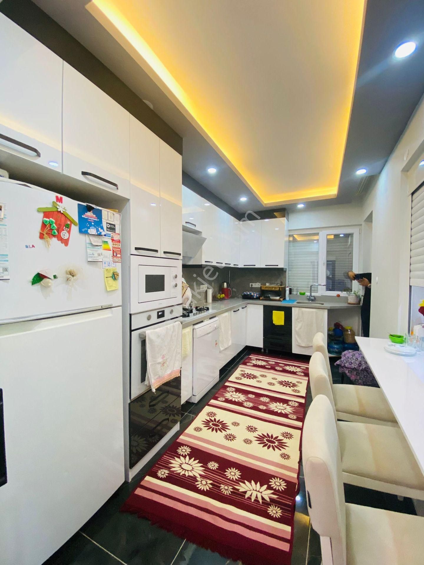 Asansörlü Site İçinde 3+1 İçi Ful Yapılı Lüx Daire - Görsel 6
