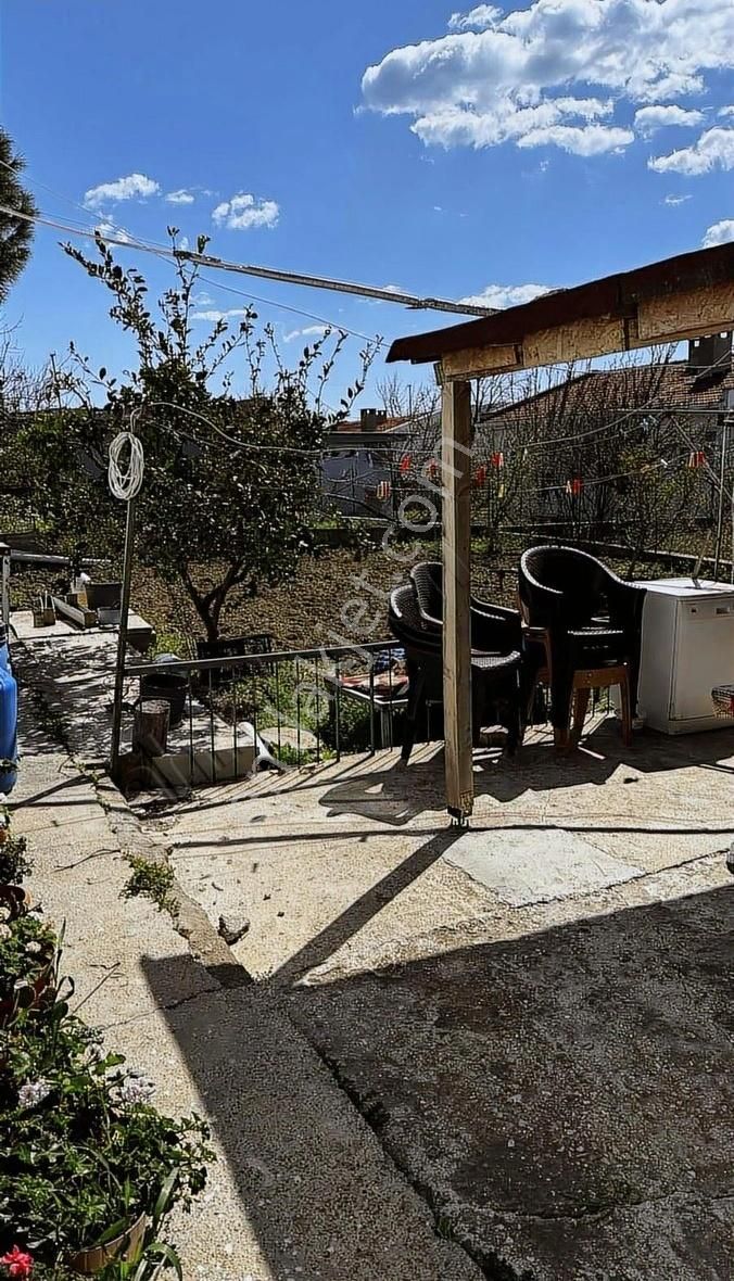 4+1ve İçinde 2+1daire Olmak Üzere Arsamızın İçinde 2 Evi - Görsel 5