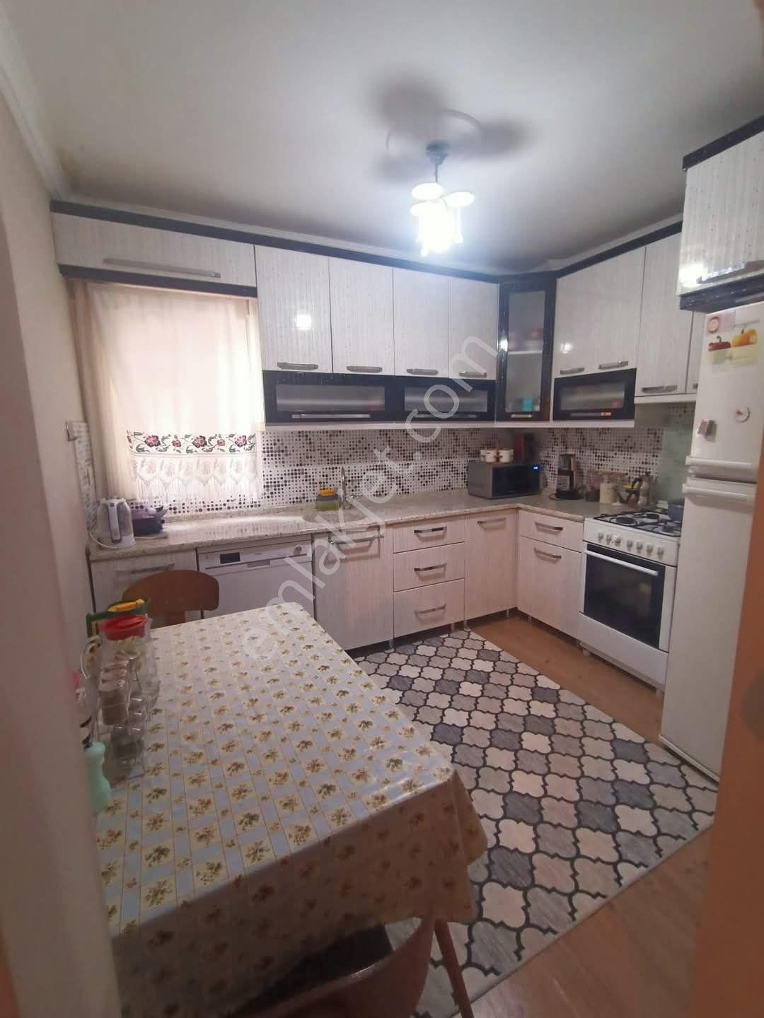 Turabey'de 3+1 Doğal Gazlı Satılık