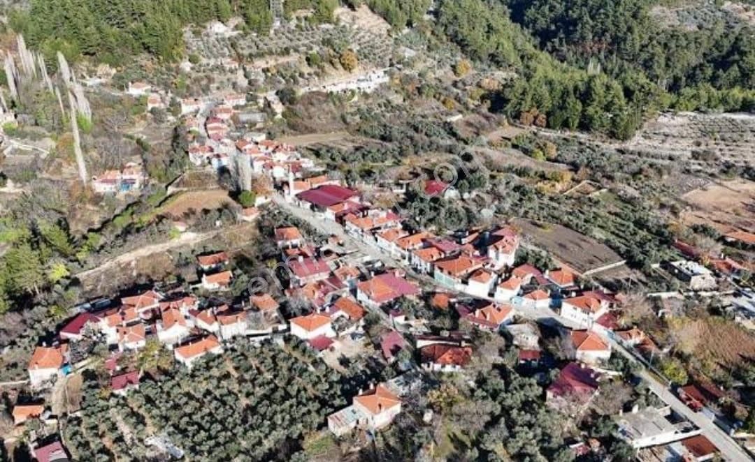 Muğla Emlak Merkezin'den Dağpınarın'da Satılık Kargir Ev Ve Tarla