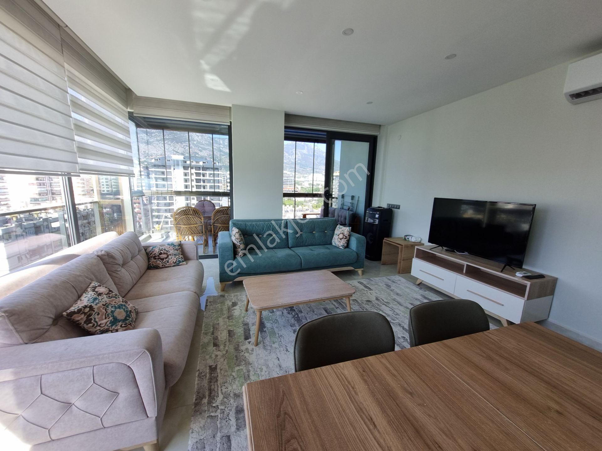 Alanya Mahmutlar’da Denize Sıfır Ultra Lüks Satılık 2+1 Eşyalı Daire - Görsel 2