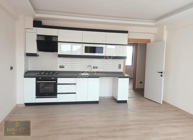 Muğla Dalaman Havalimanı Yol Üstü 2+1 Satılık