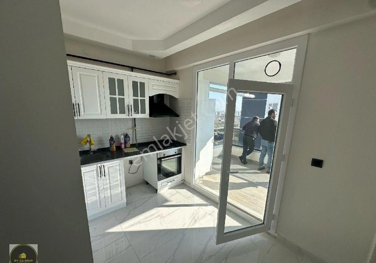 8 Bloklu Özay Yapı Büyük Olan Abonelik Ödenmiş
