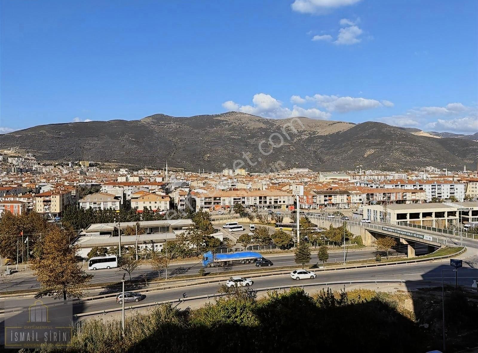Hisartepe Umurbey Yolu Girşinde Harika Manzaralı Sıfır 3+1 Daire - Görsel 29