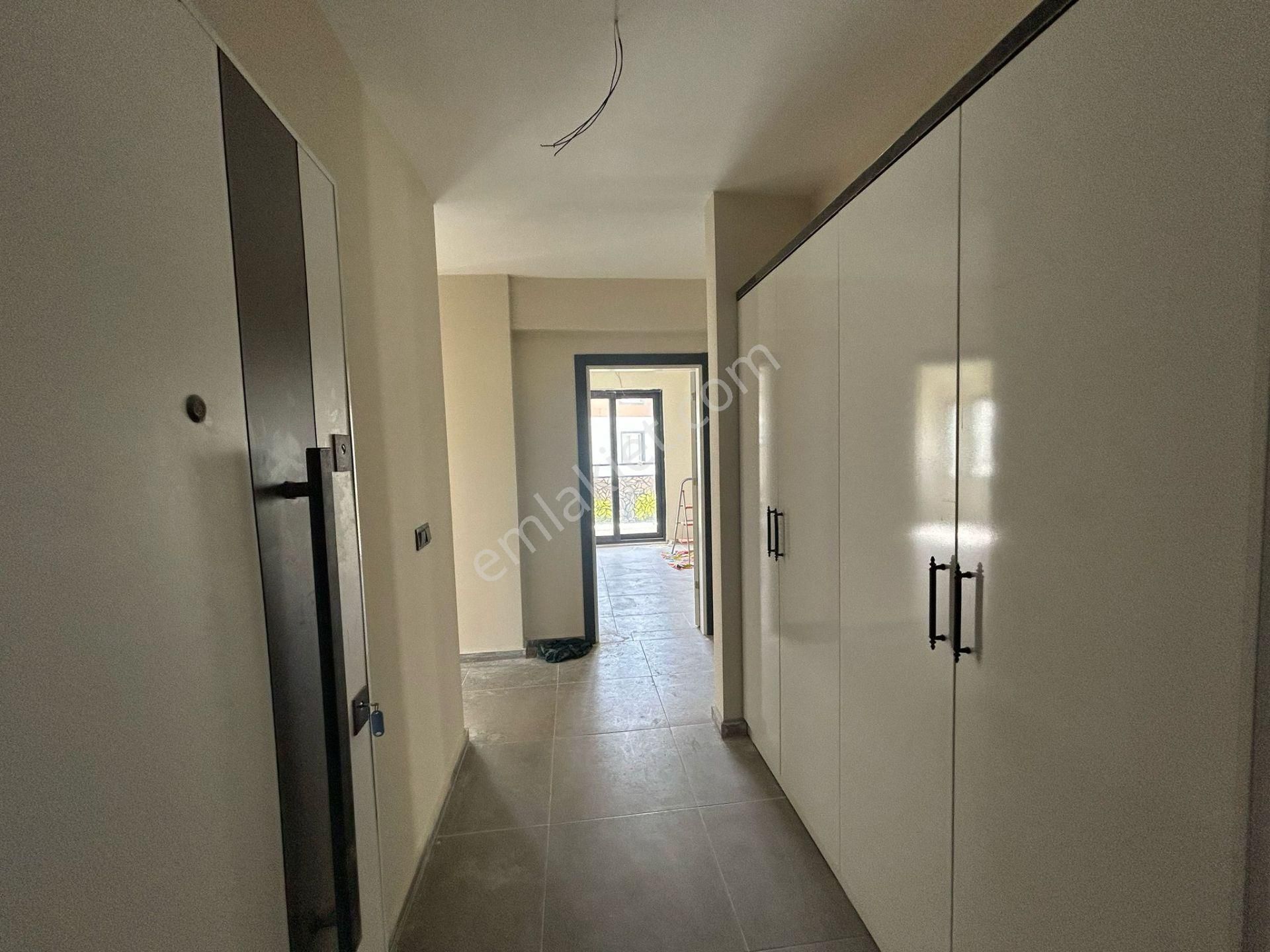 Dalaman Altıntas Mahallesinde Havuzlu Sitede 110 M2 2+1 Satılık Daire - Görsel 5