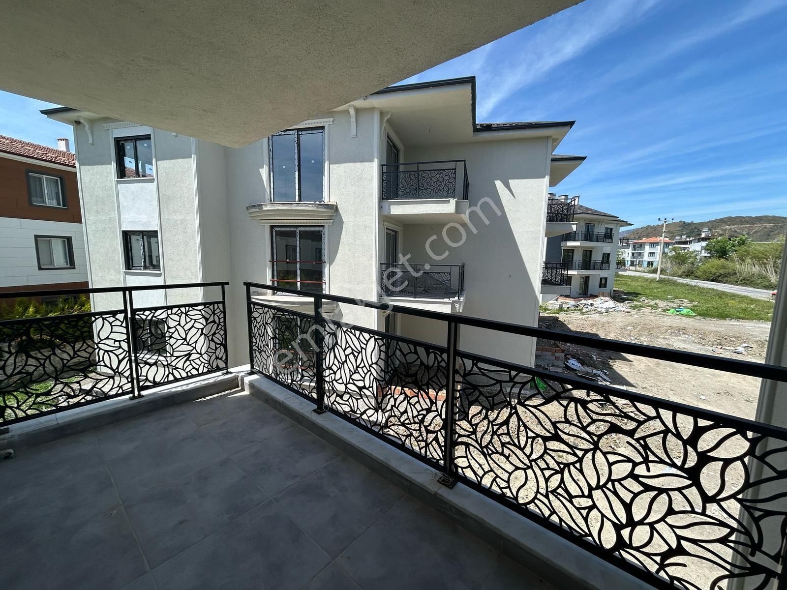 Dalaman Altıntas Mahallesinde Havuzlu Sitede 110 M2 2+1 Satılık Daire - Görsel 16