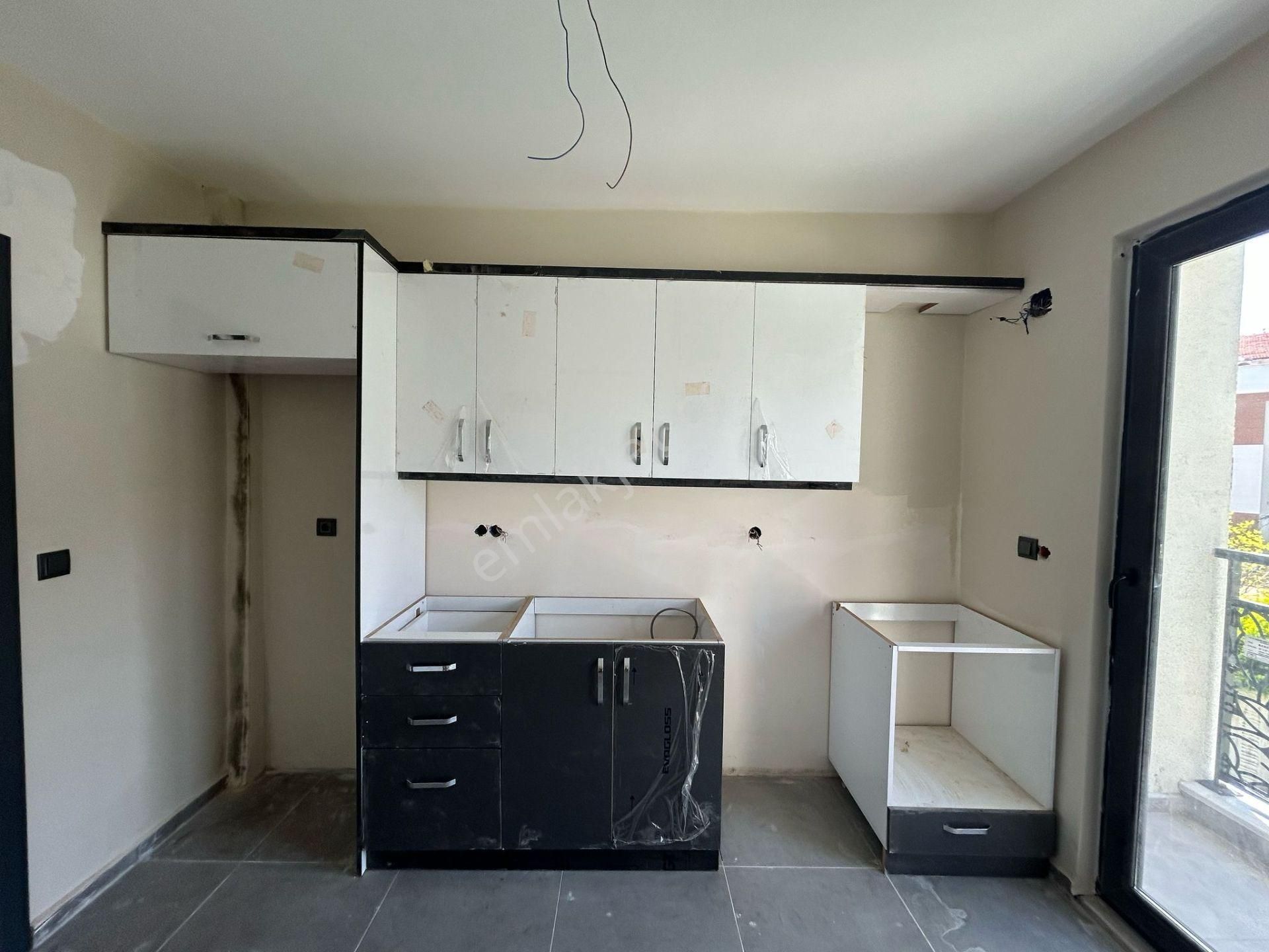 Dalaman Altıntas Mahallesinde Havuzlu Sitede 110 M2 2+1 Satılık Daire - Görsel 2