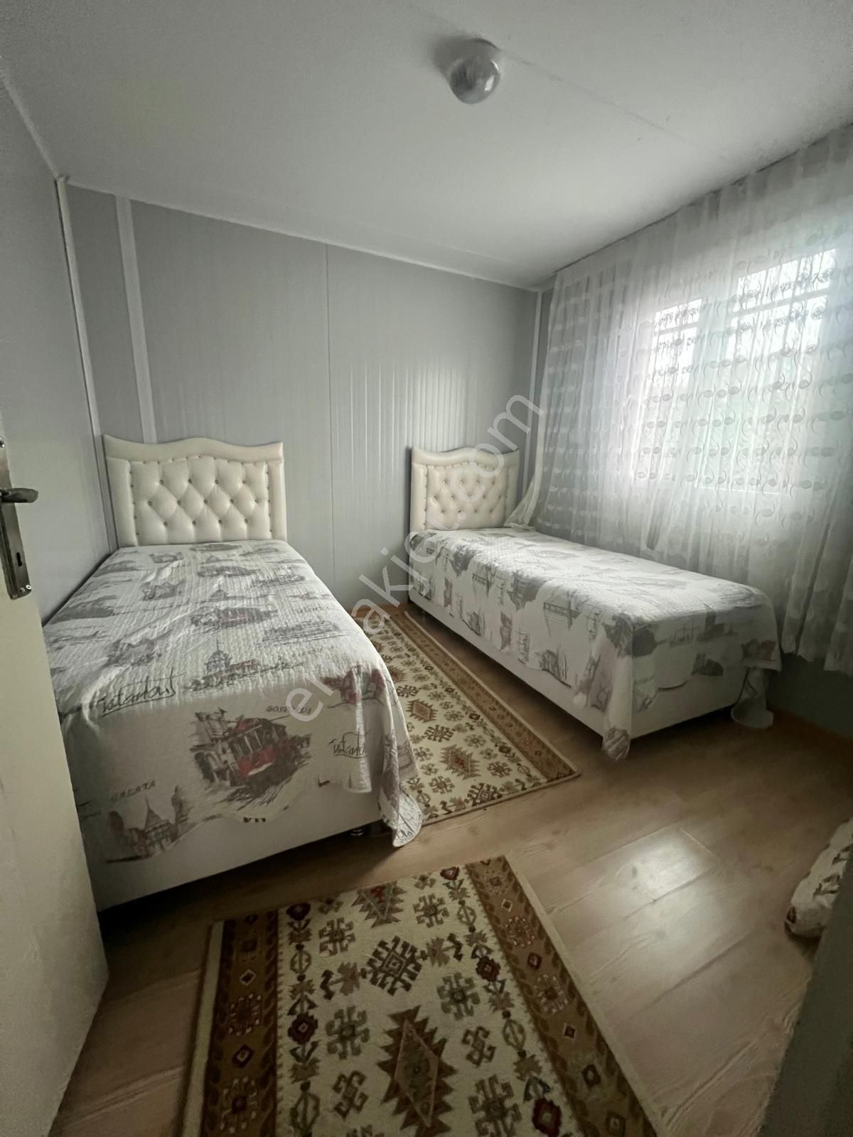 Bağlum Çalsekide Full Eşyalı Elektrik Su Mevcut 3+1! - Görsel 3