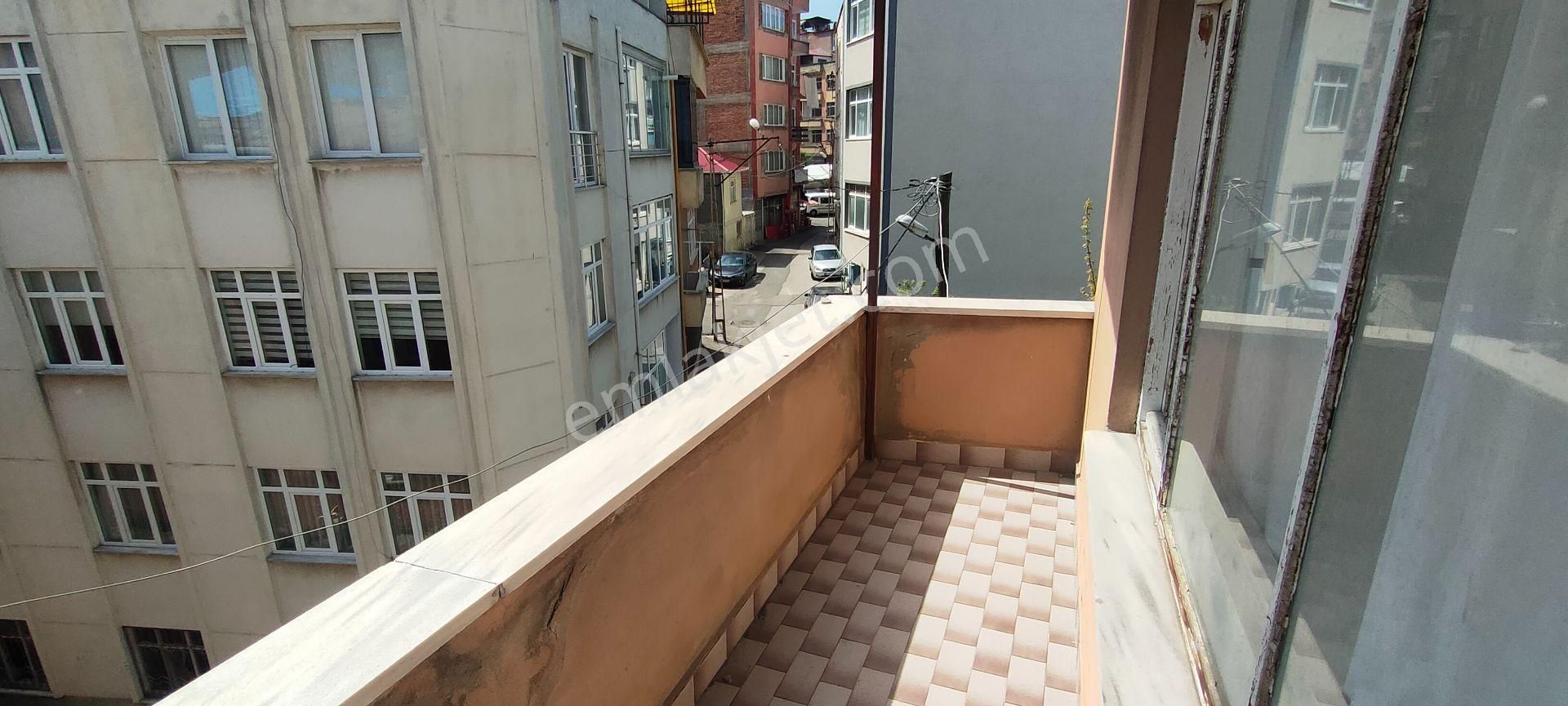 1 Nolu Erdoğdu Mahallesinde Satılık Bahçeli Komple Bina - Görsel 35