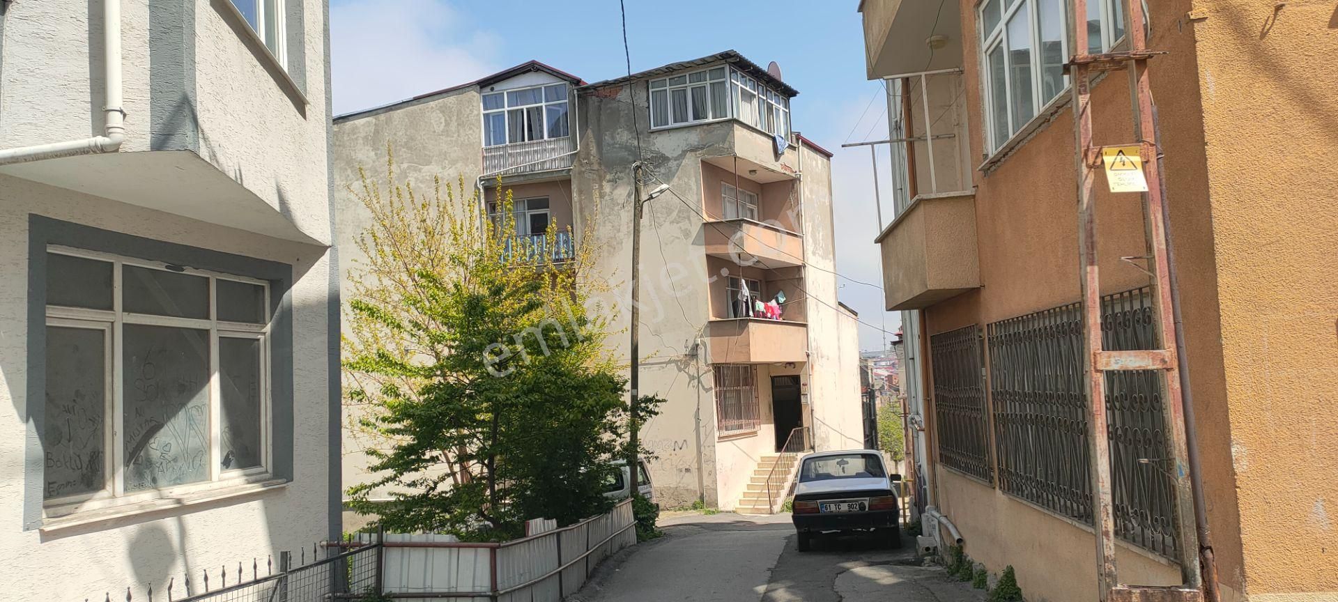 1 Nolu Erdoğdu Mahallesinde Satılık Bahçeli Komple Bina - Görsel 2