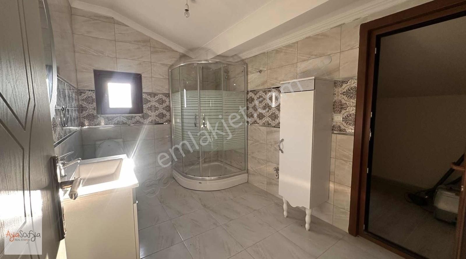 Yalova Merkez Kazım Karabekir 450m2 Satılık Müstakil 11+1 Villa - Görsel 8