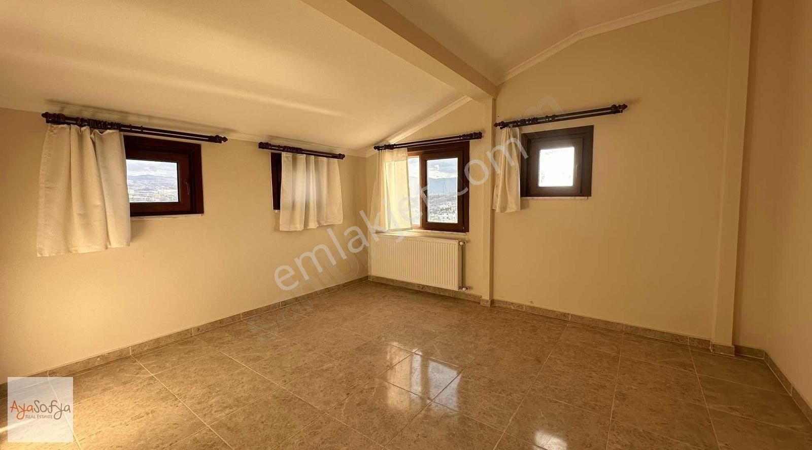 Yalova Merkez Kazım Karabekir 450m2 Satılık Müstakil 11+1 Villa - Görsel 9
