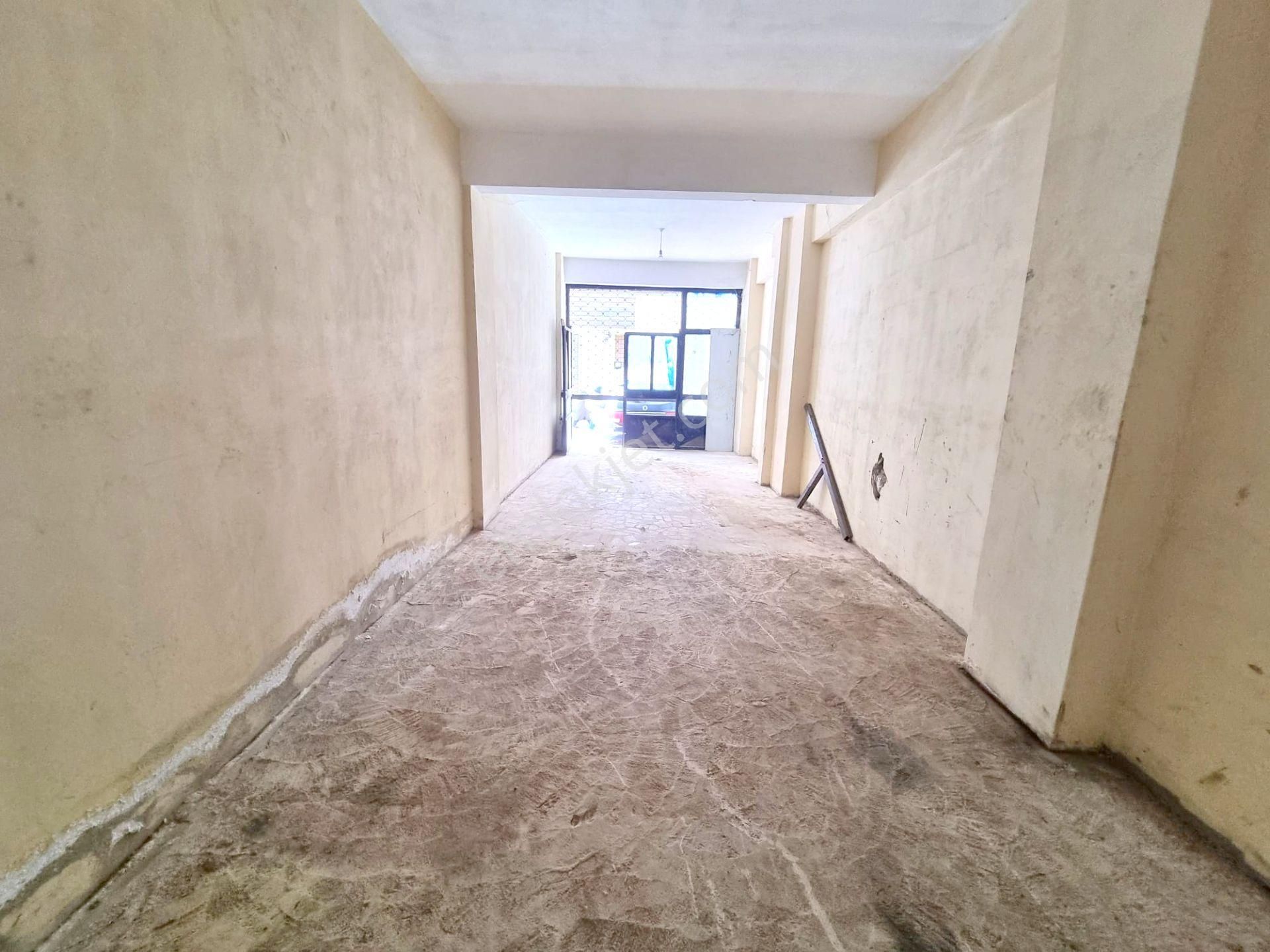 Tuzla Aydıntepe Mahallesinde Kiralık Depo-dükkan