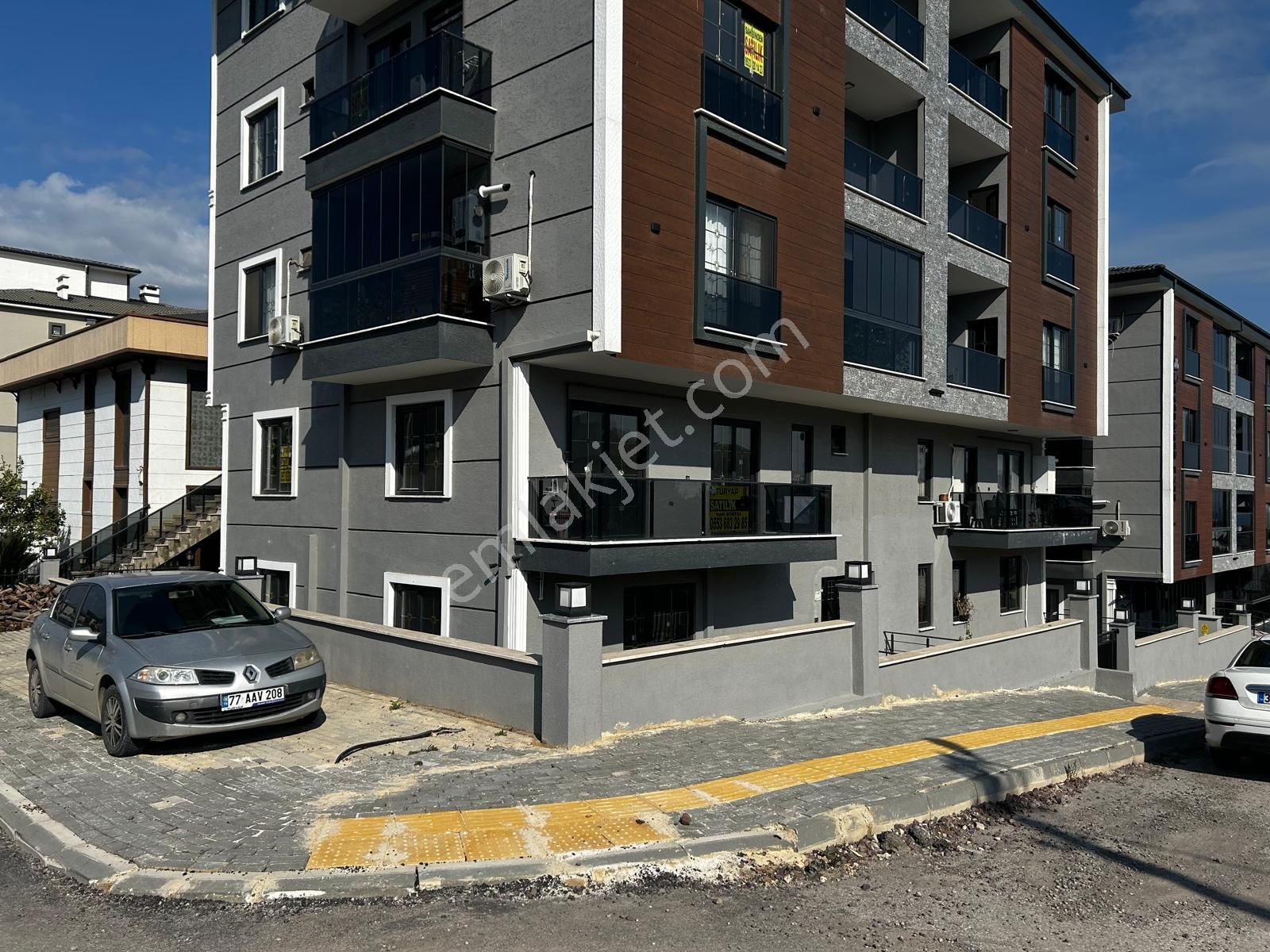 Turyap'tan Çiftlikköy M.akifte Deniz Manzaralı Dubleks Daire - Görsel 33