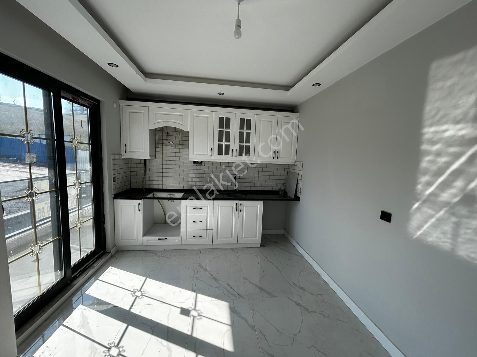 Turyap'tan Çiftlikköy M.akifte Deniz Manzaralı Dubleks Daire - Görsel 3