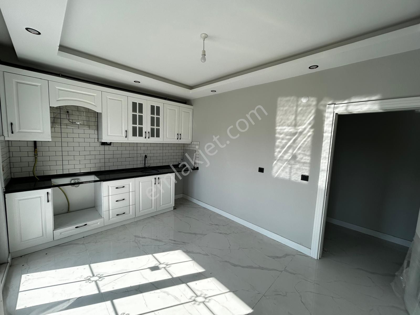 Turyap'tan Çiftlikköy M.akifte Deniz Manzaralı Dubleks Daire - Görsel 2