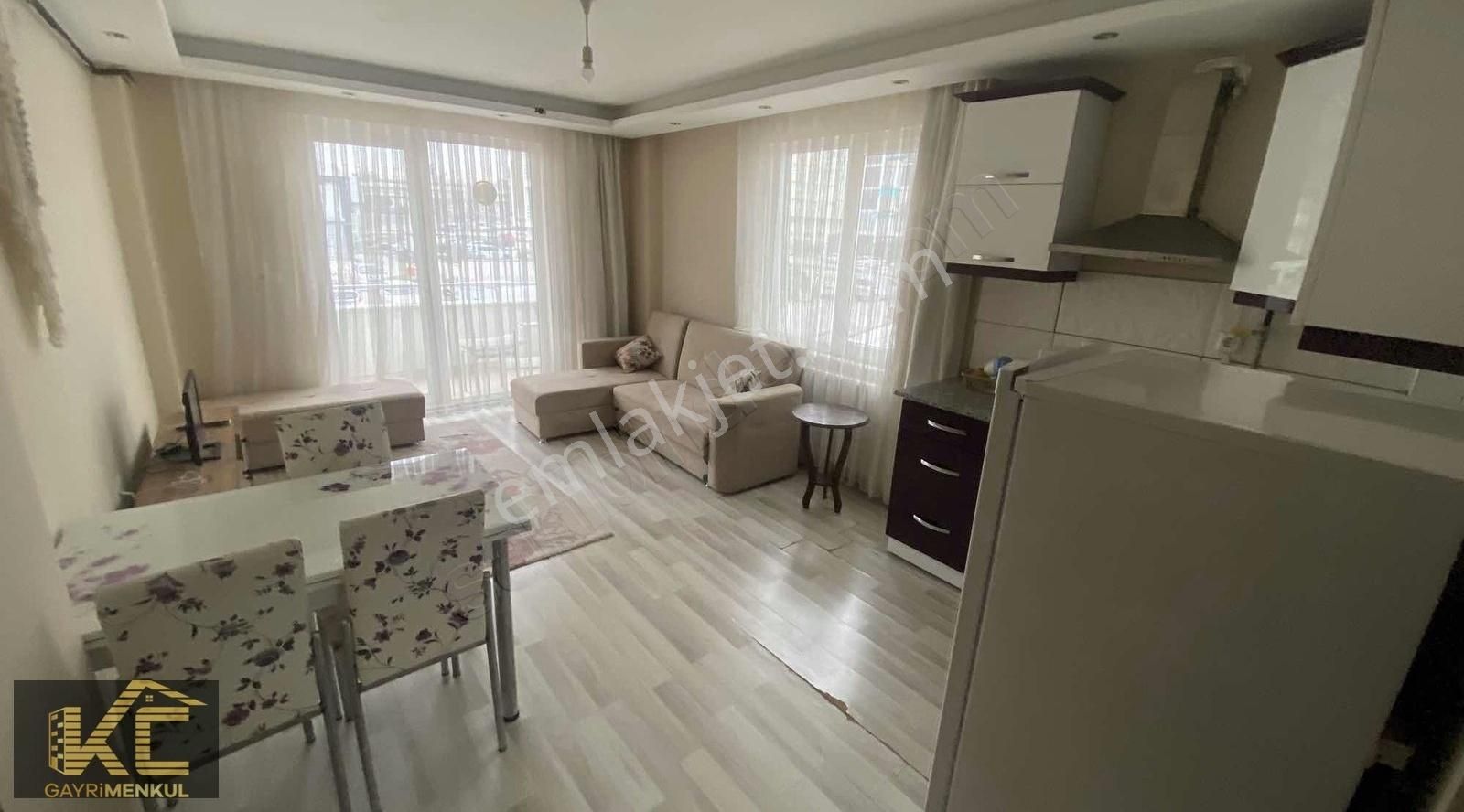 Kc Den Savaştepe Cd Eşyalı Kiralık Daire
