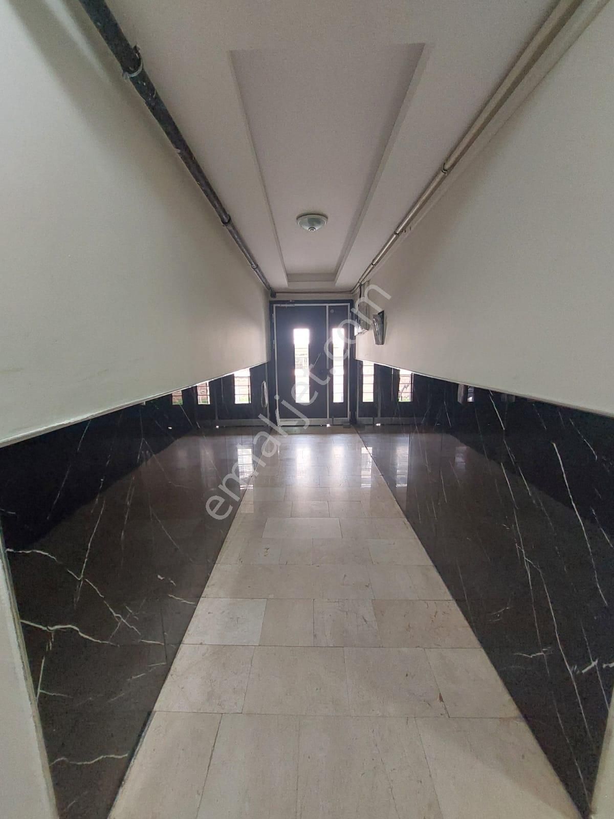 Satılık-mimarsinan Mahallesi/1+1 Yüksek Giriş/ayrı Mutfak/3.5yaş - Görsel 19