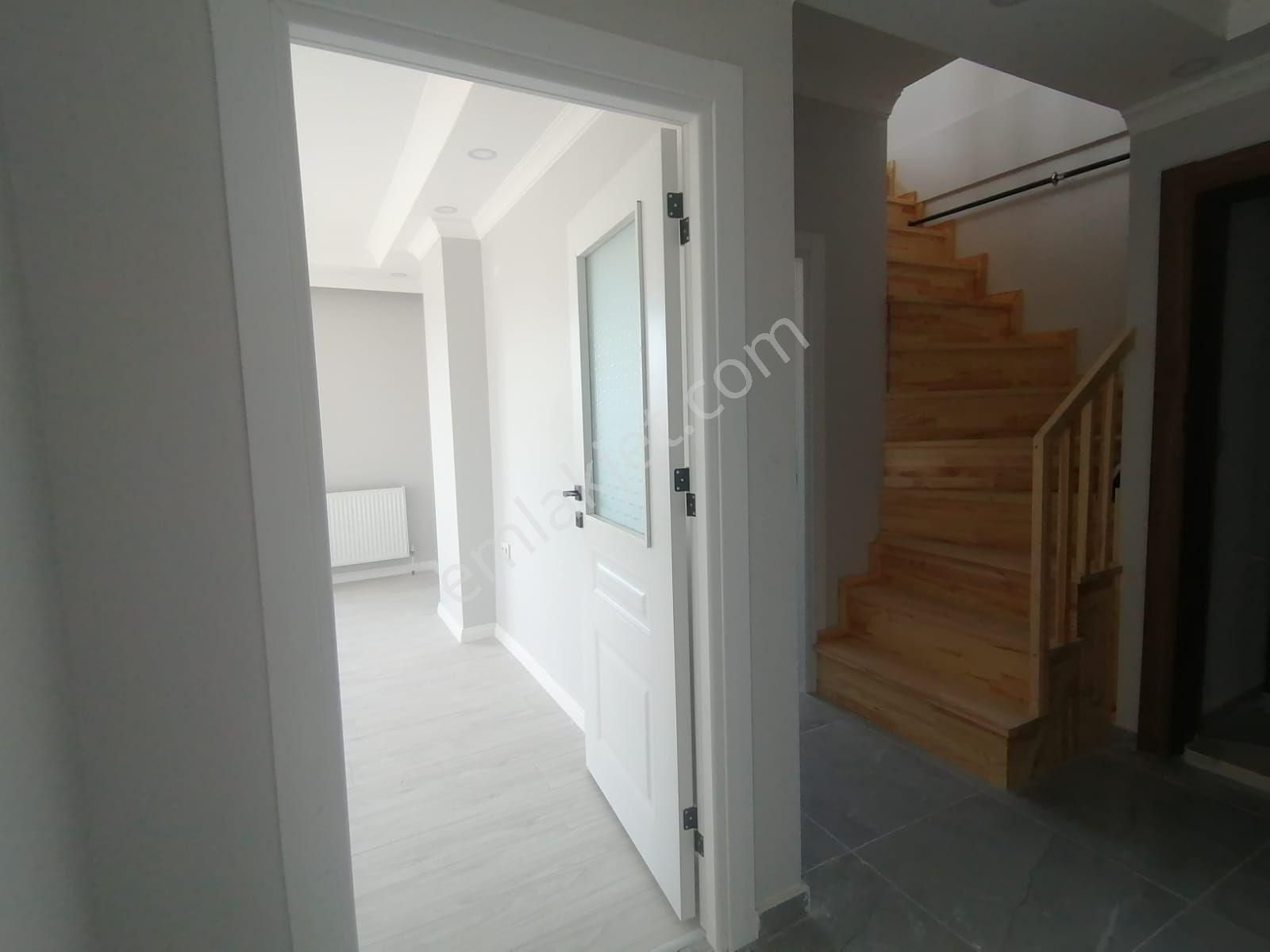 Sultanbeyli Battalgazi Mh Satılık Lüks Kaliteli4+2/135m2 Dublex Daire - Görsel 8