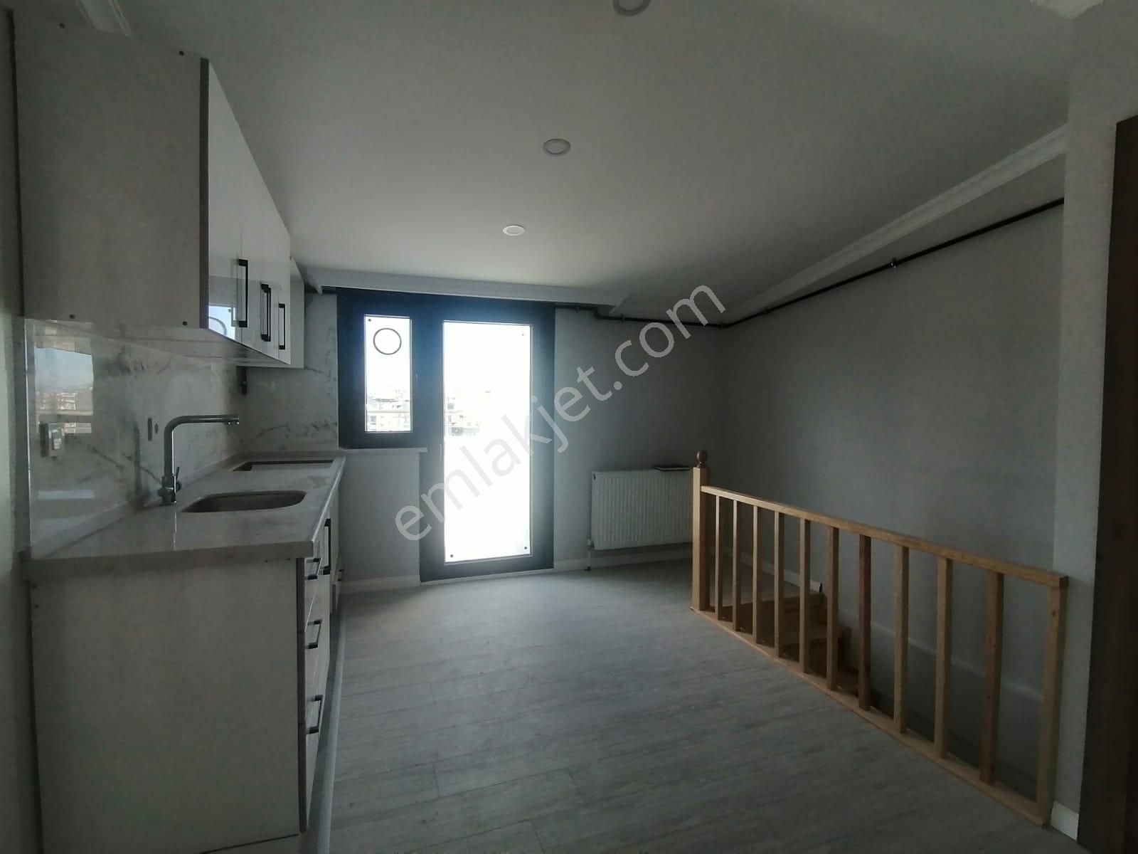 Sultanbeyli Battalgazi Mh Satılık Lüks Kaliteli4+2/135m2 Dublex Daire - Görsel 13