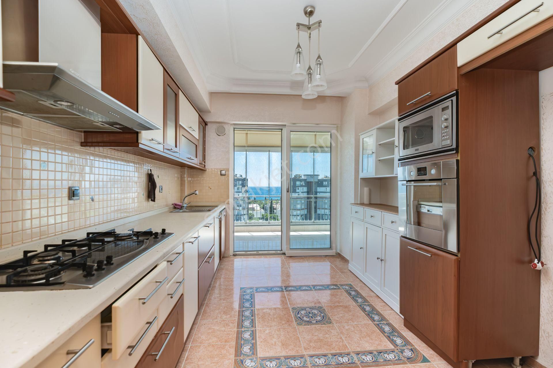 Her Odadan Full Deniz Manzara 5+2 270 M² Çift Mutfaklı Teraslı Dubleks - Görsel 5