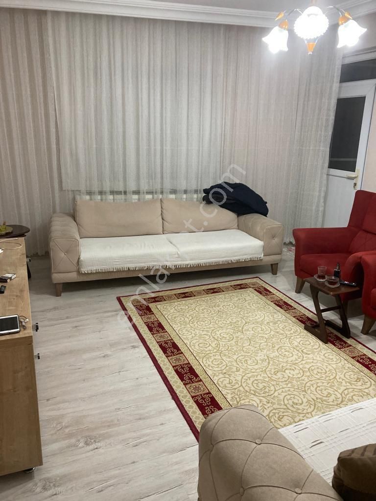 Yeşilova'da 3+1 Satılık Daire