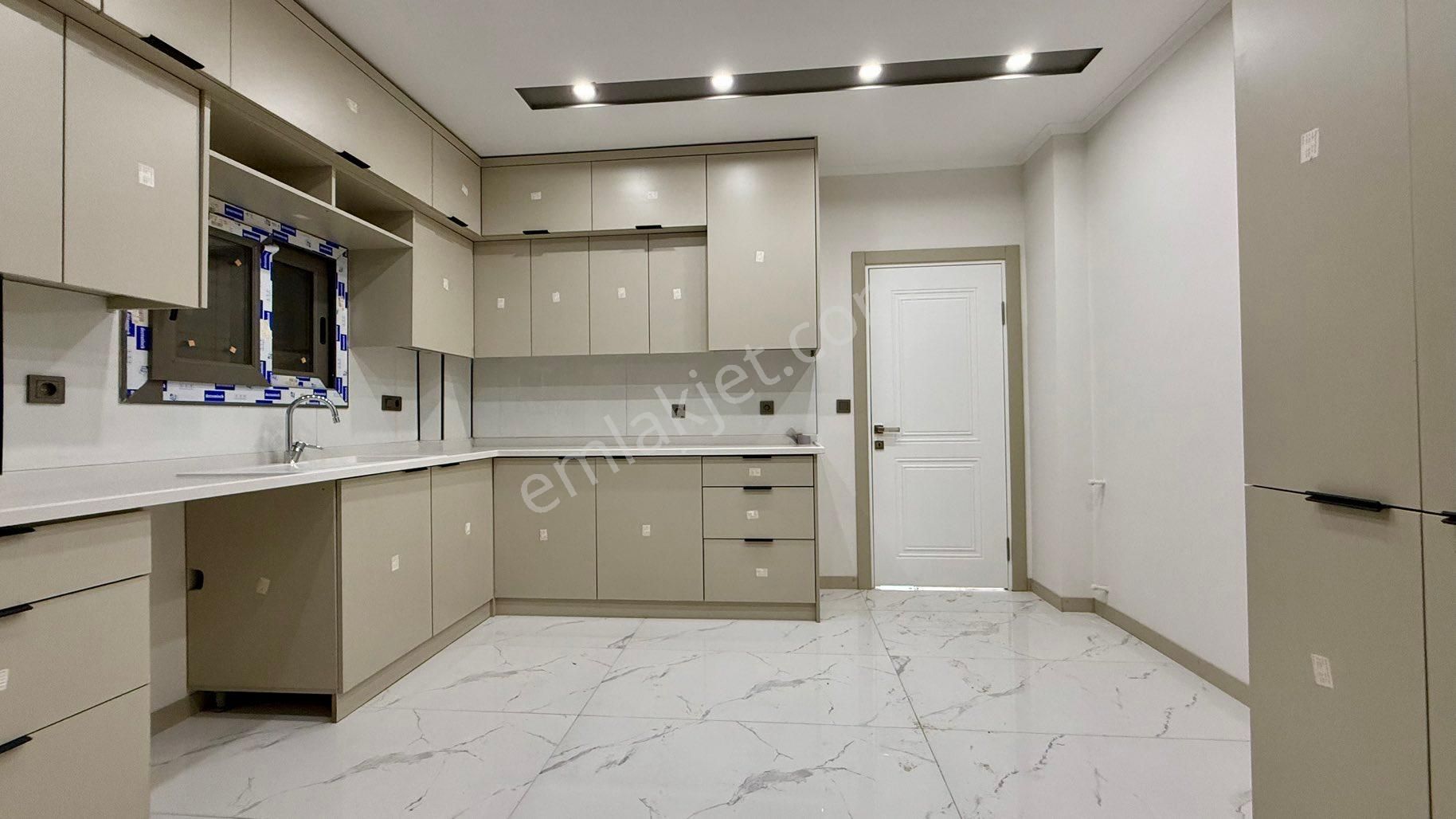 Sağturda Denize Yakın 3+1 Sıfır Villa - Görsel 16