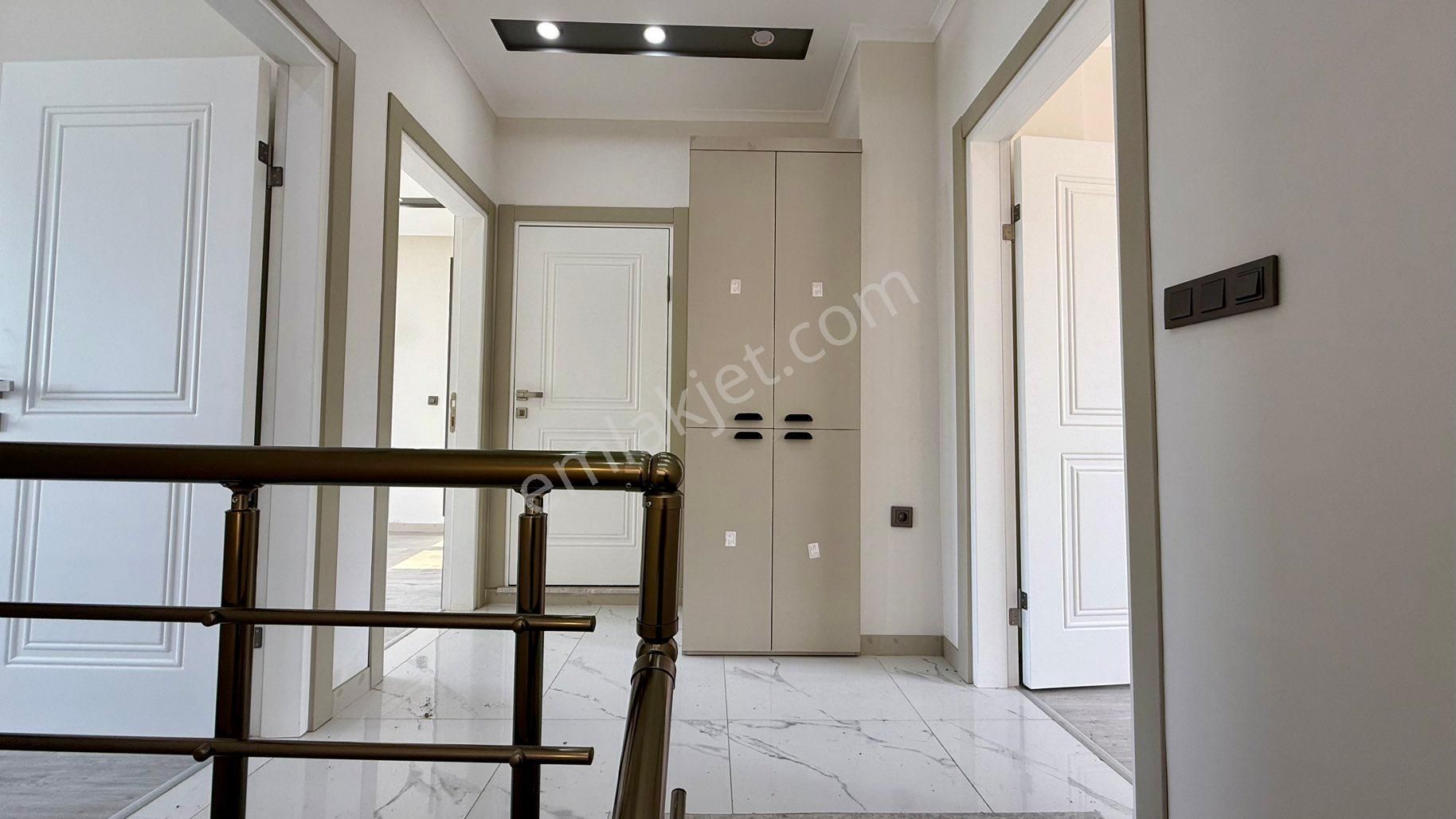 Sağturda Denize Yakın 3+1 Sıfır Villa - Görsel 19