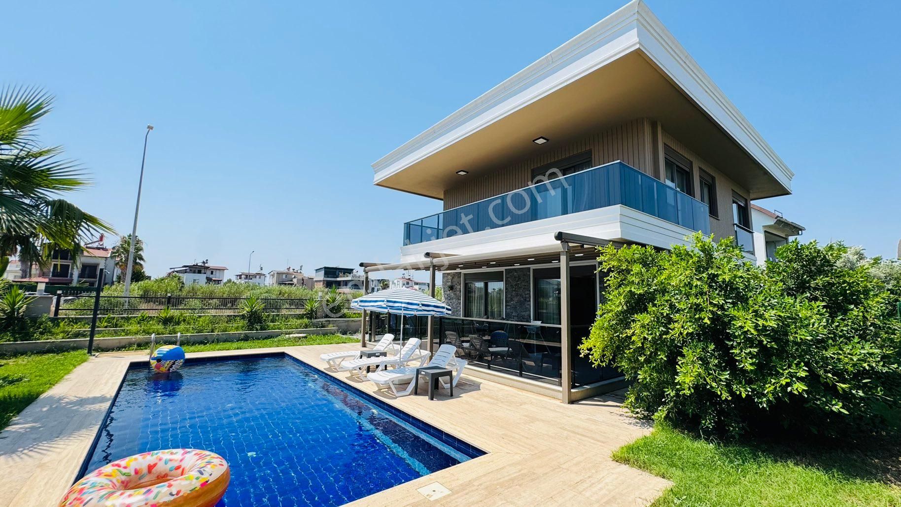 Belek Villam'dan Günlük Kiralık Lüks Havuzlu Villa 4+1