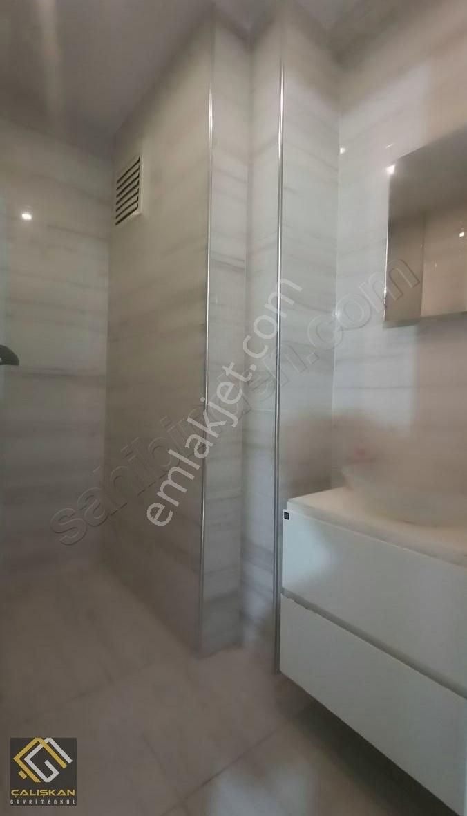 Sırakapılar'da Hastaneye Yürüme Mesafesinde Ara Kat 1+1 Apart - Görsel 4