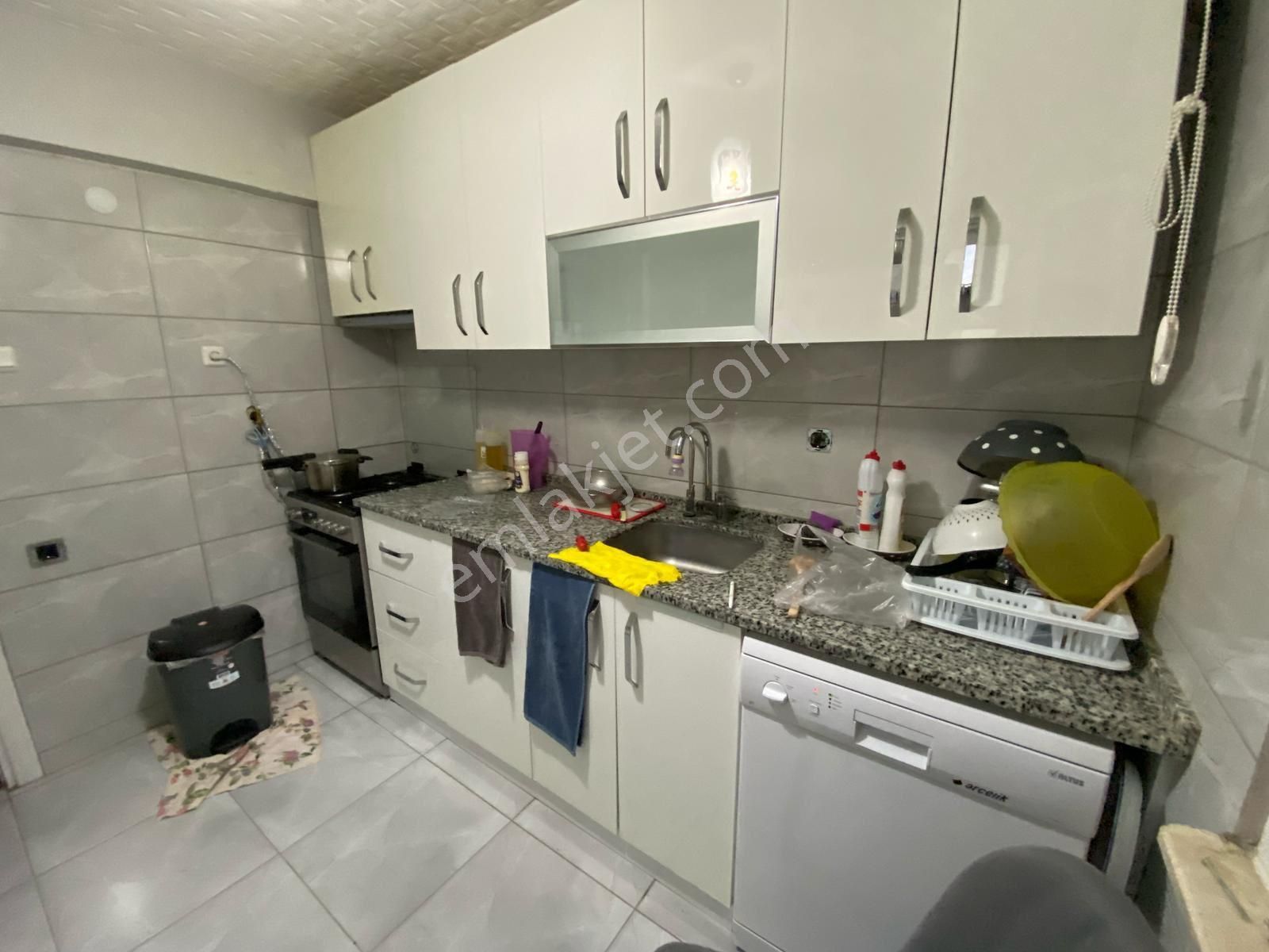 Çarşı Mahallesindd 3+1 Masrafsız Ara Kat Fırsatı