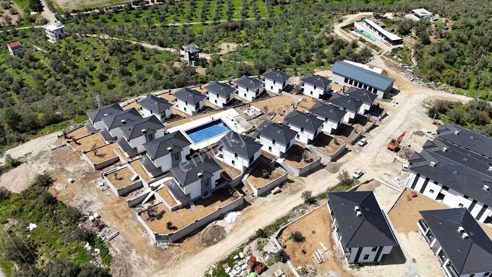 Küçükkuyu'da Ful Deniz Manzaralı Havuzlu Villa - Görsel 6