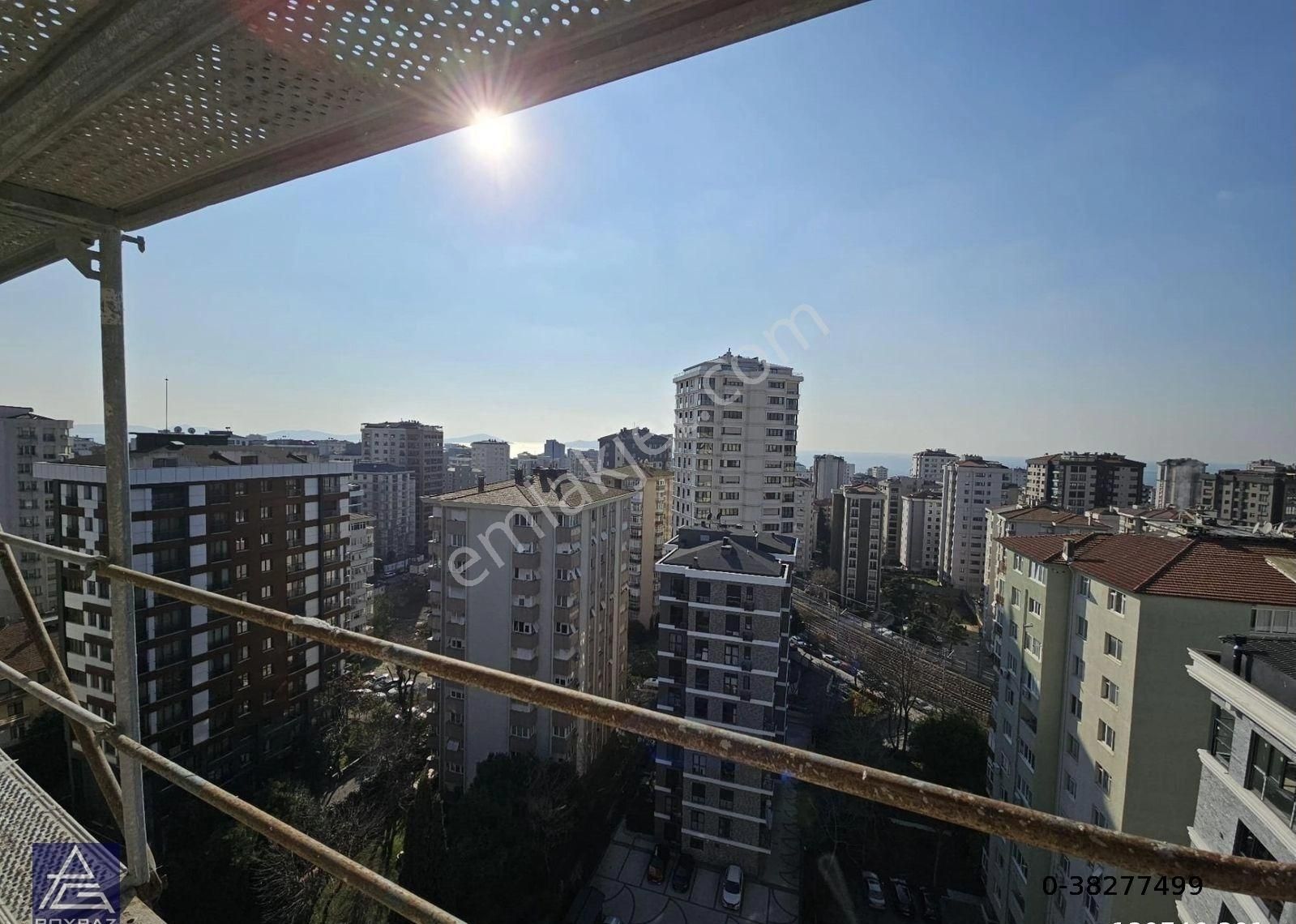Poyraz'dan Suadiyede Bağdat Caddesine Yakın Deniz Manzaralı 1+1