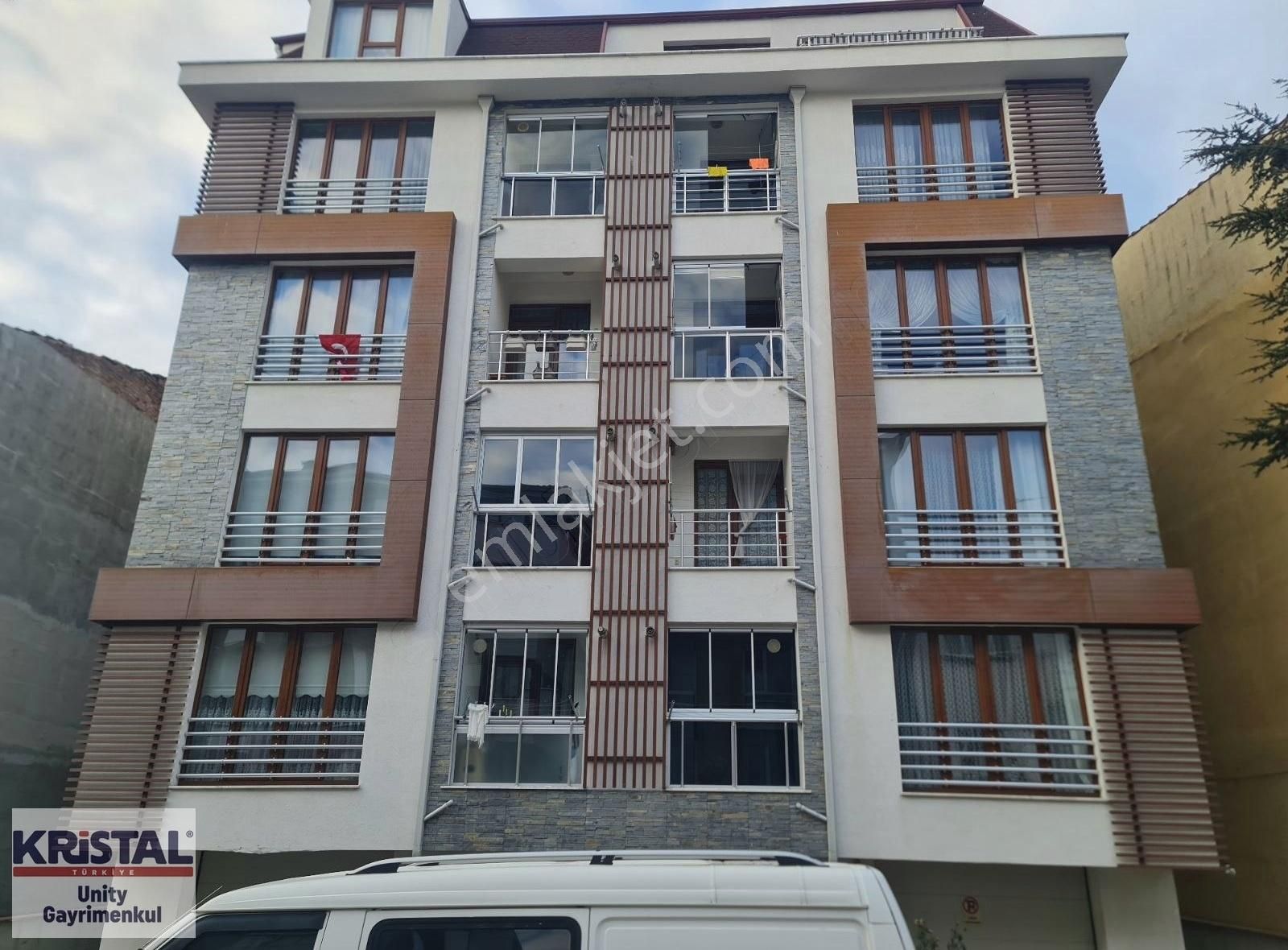 Eskişehir Kırmızı Toprak Mahallesi Satılık 4+1 Lüx Dubleks Daire