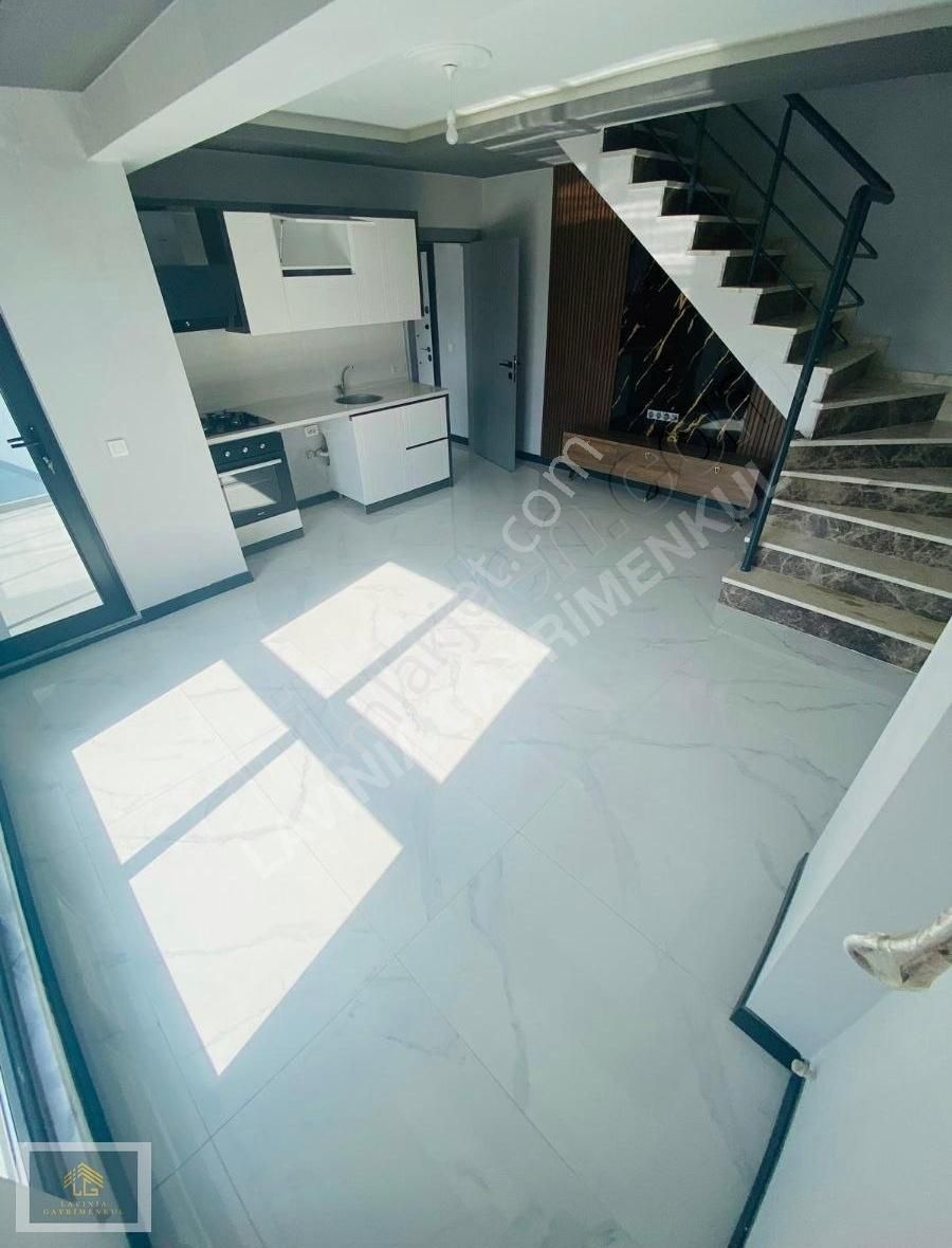 Laviniadan Merkezde Yüksek Kredili Satılık 3+1 Dubleks Daire