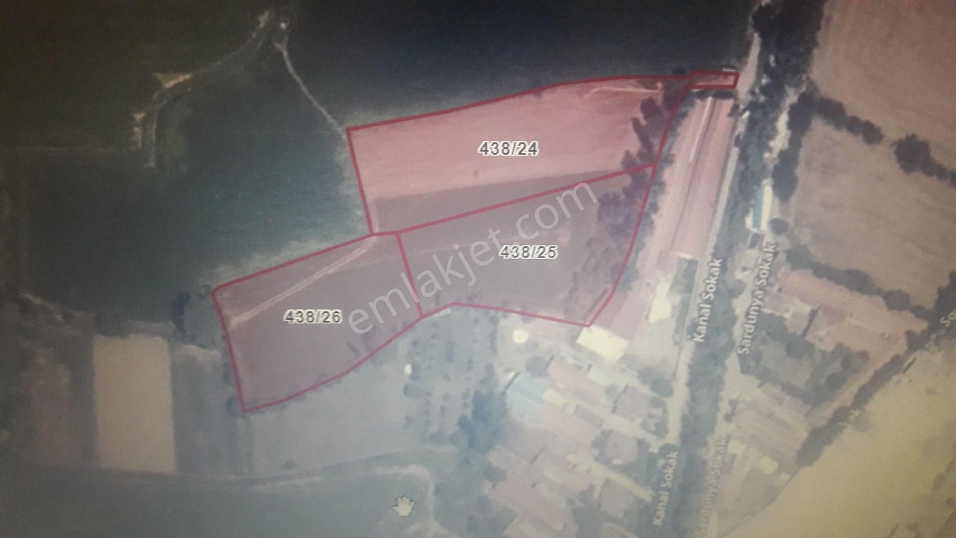 Tokat Turhal Çevlikler Mahallesi Ormanbağları Mevkiinde Verimli Toprağı Olan Tarla Satılıktır
