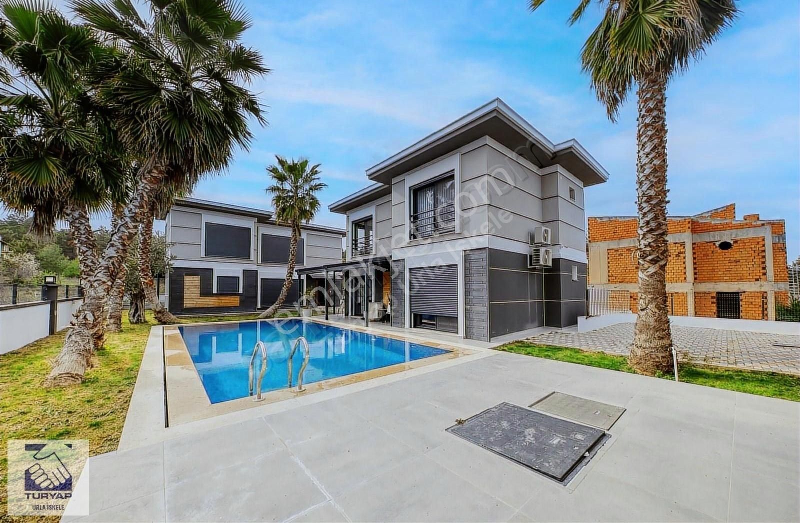 Kuşçular'da Site İçersinde Havuzlu Tam Müstakil Villa - Görsel 6