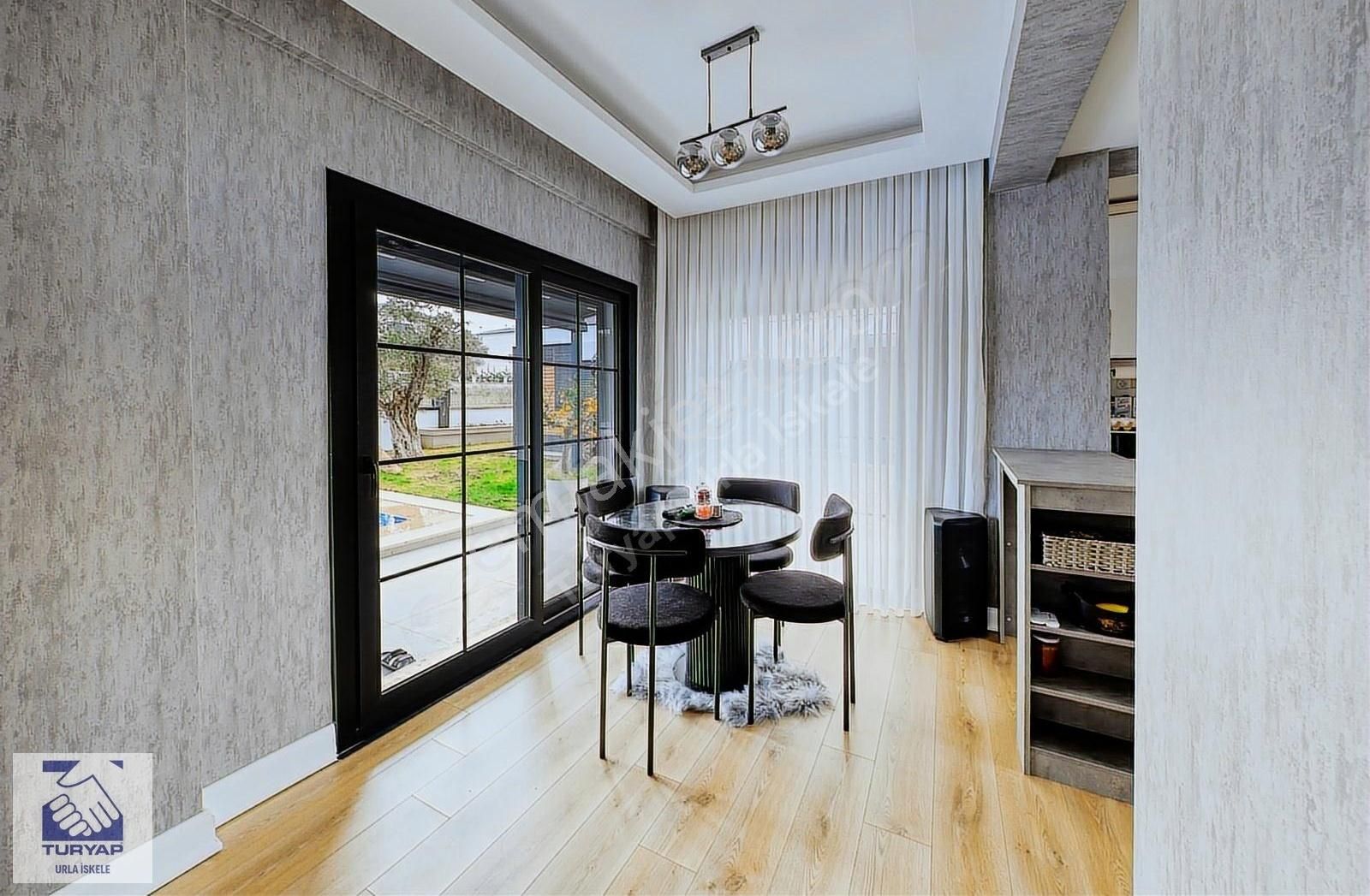 Kuşçular'da Site İçersinde Havuzlu Tam Müstakil Villa - Görsel 16