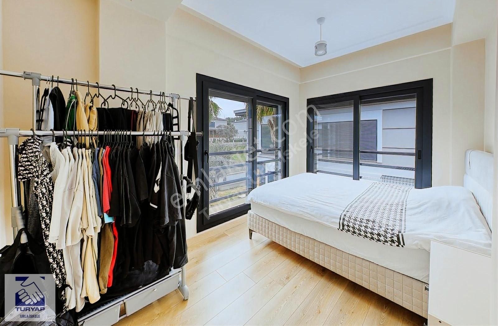 Kuşçular'da Site İçersinde Havuzlu Tam Müstakil Villa - Görsel 26