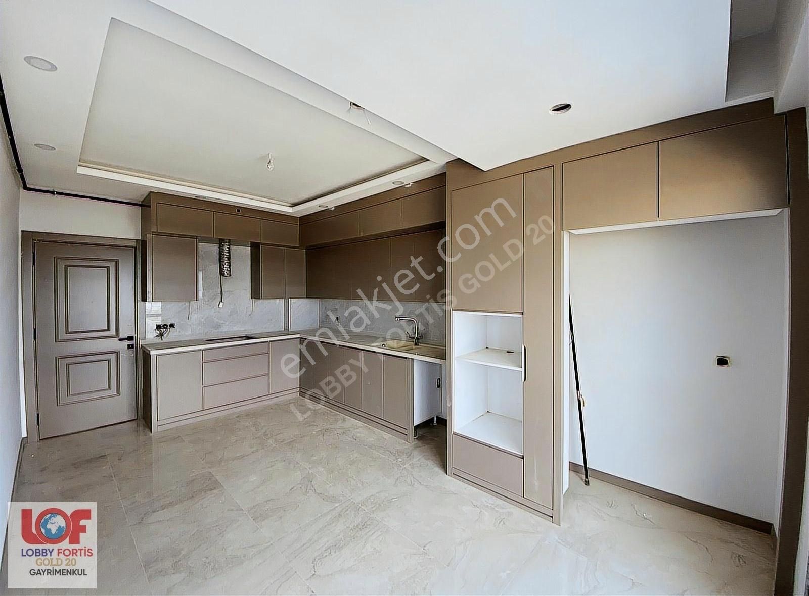 Lobby Fortis'ten Karahasanlı'da Satılık 3+1 Lüks Daire