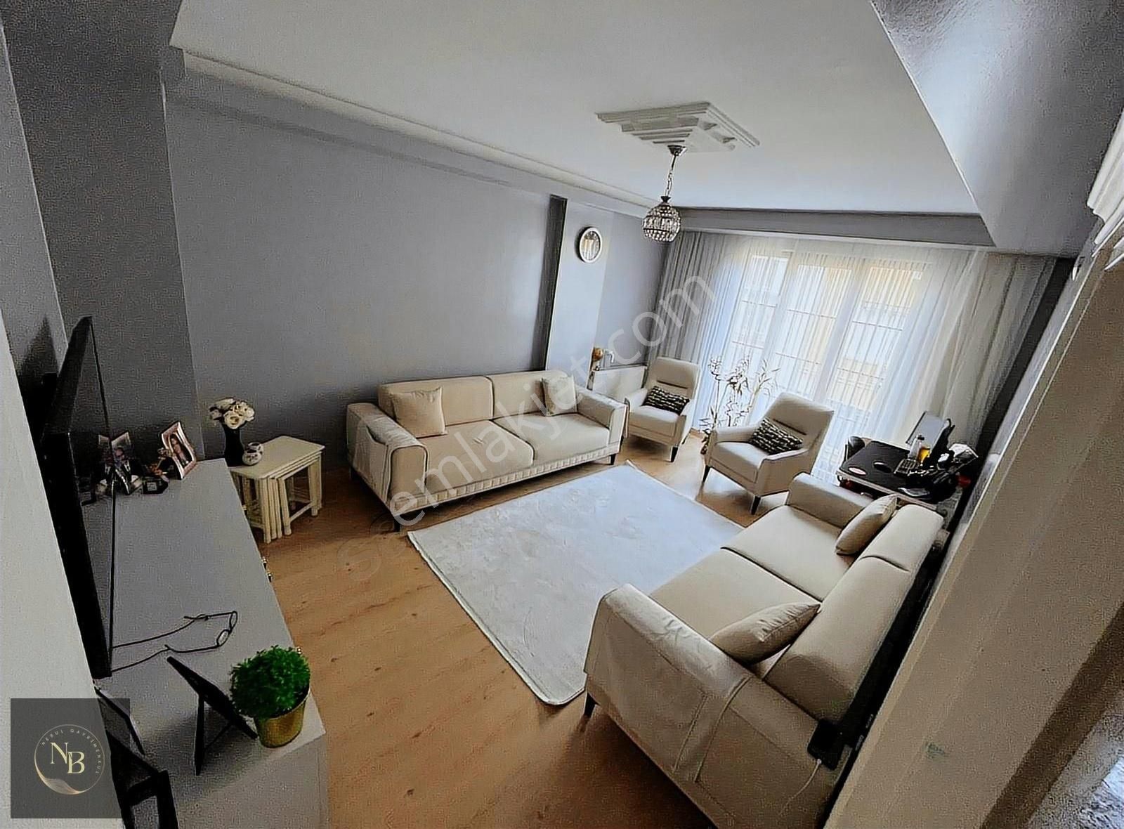 Soğanlı'da 10 Yıllık Binada 2+1 Satılık Daire