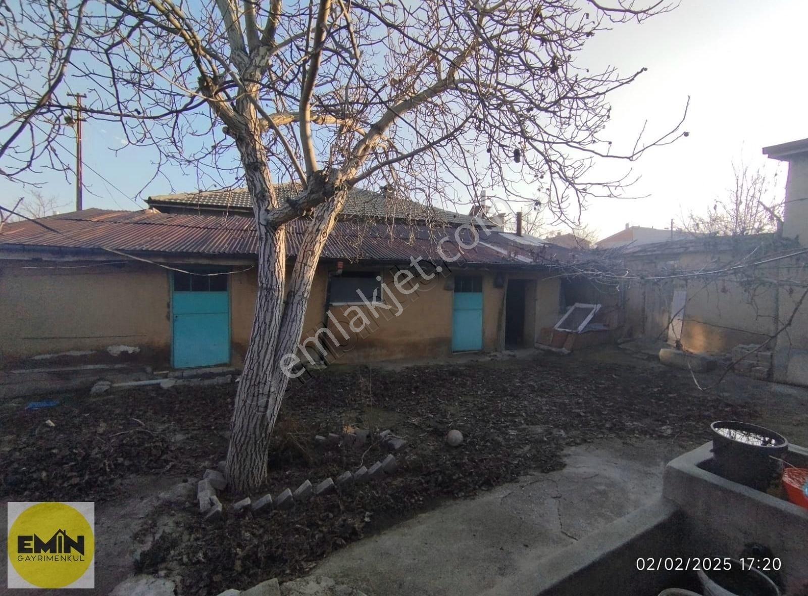 Emin Gyo'dan Kadınhanı Merkezde Satılık 4+1 Müstakil Ev!!!! - Görsel 20