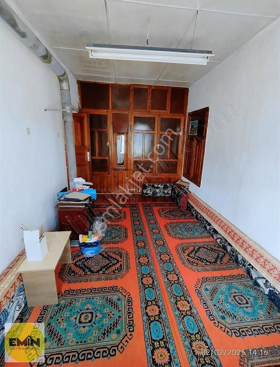 Emin Gyo'dan Kadınhanı Merkezde Satılık 4+1 Müstakil Ev!!!! - Görsel 9