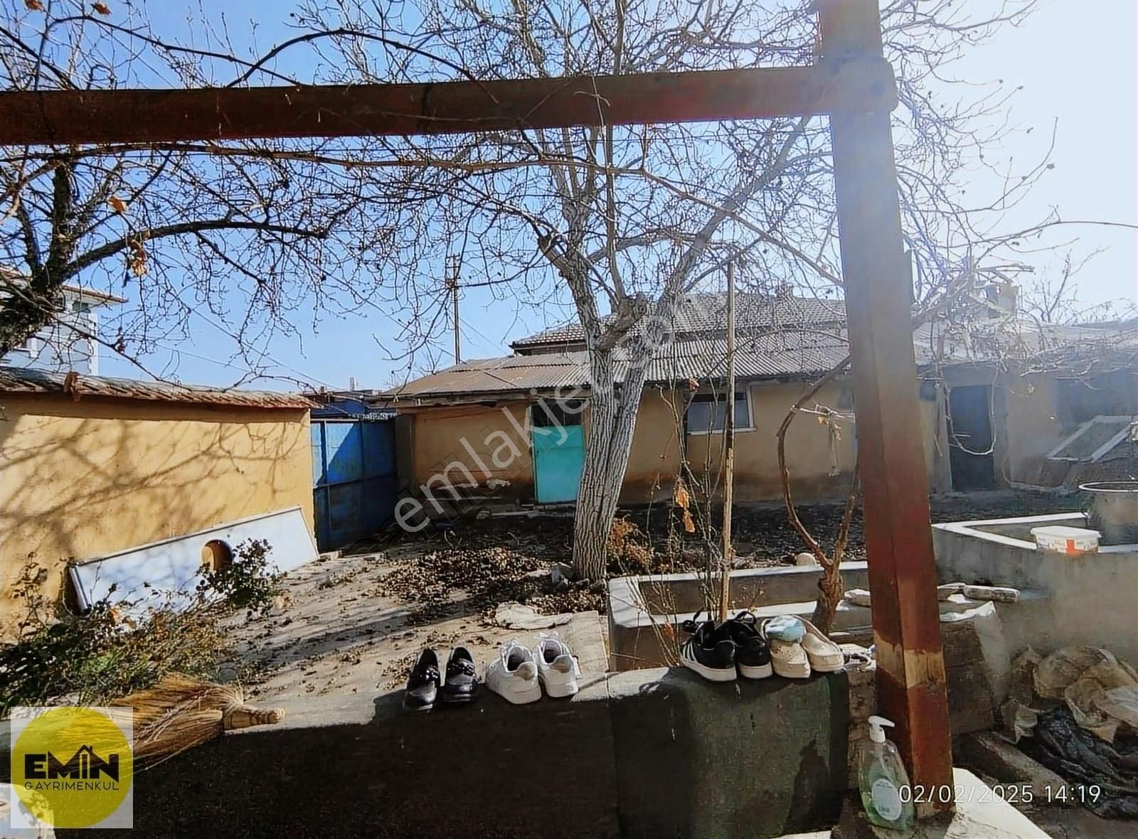 Emin Gyo'dan Kadınhanı Merkezde Satılık 4+1 Müstakil Ev!!!! - Görsel 13