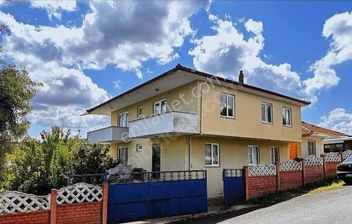 Sahibinden 5 Dönüm Fındıklık + 3 Katlı Bina