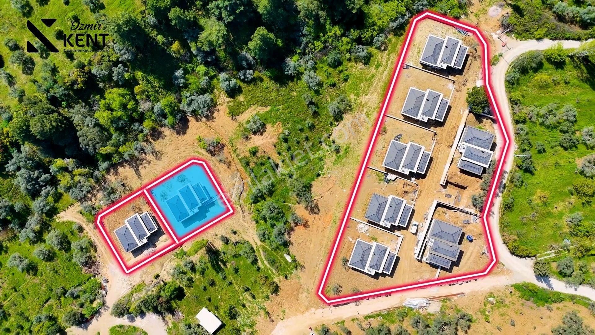 Kemalpaşa Soğukpınar Tek Katlı 180m2 Site İçi Müstakil 4+1 Villa